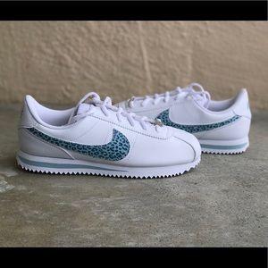 leopard nike cortez